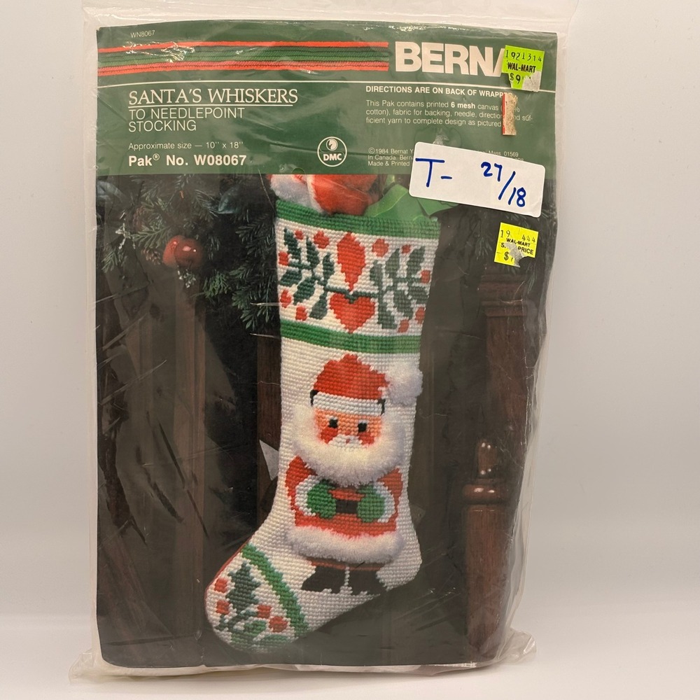 Bernat Needlepoint Stocking Kit Unisex OS White New Santa Whiskers 1984 W08067